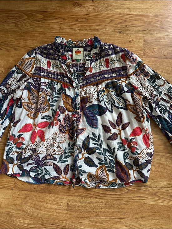 FARM Rio Tops - FARM Rio Button Up Blouse M